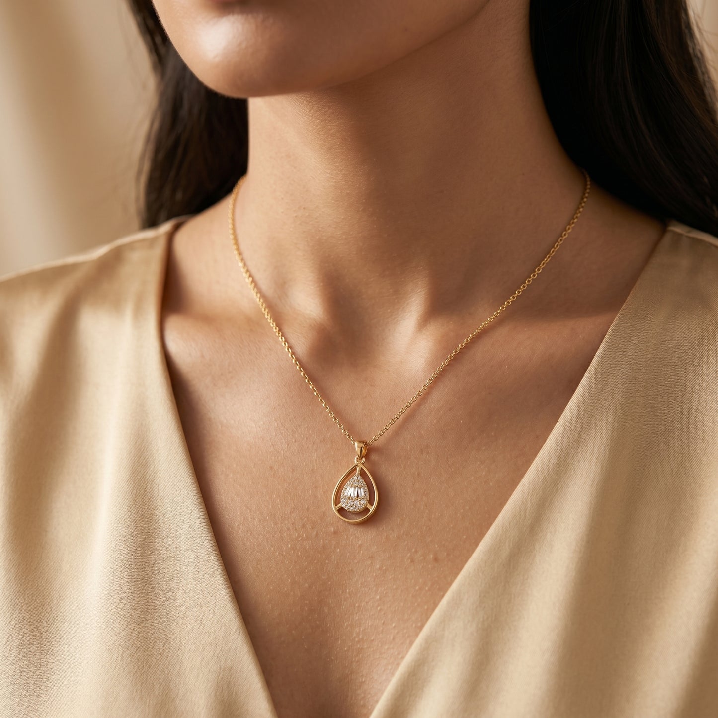 Teardrop Geometric Inlay Chain