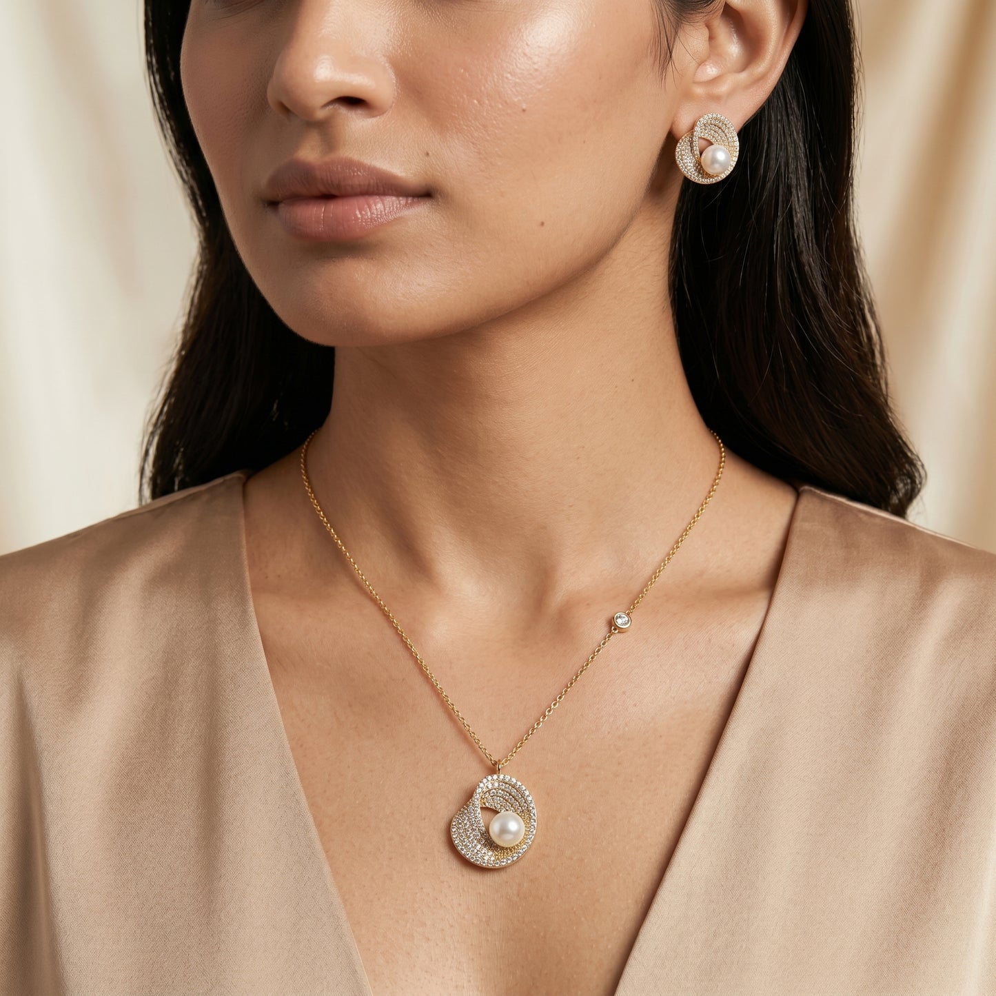 Radiant Swirl Pearl Chain & Stud Earrings Set