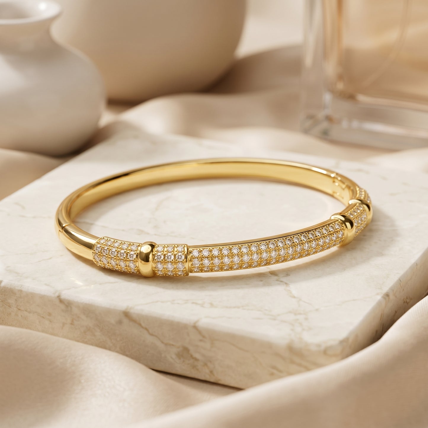 Segmented Pavé-Set Kada